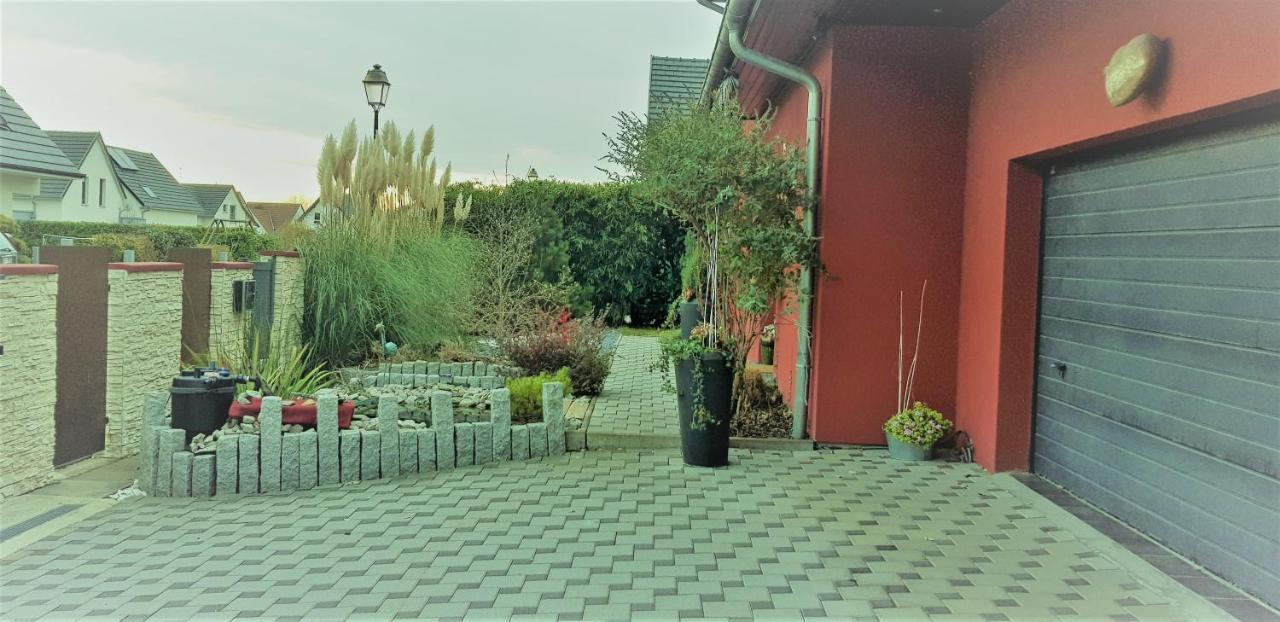 Bed and Breakfast Gate 25 Blotzheim Exterior foto